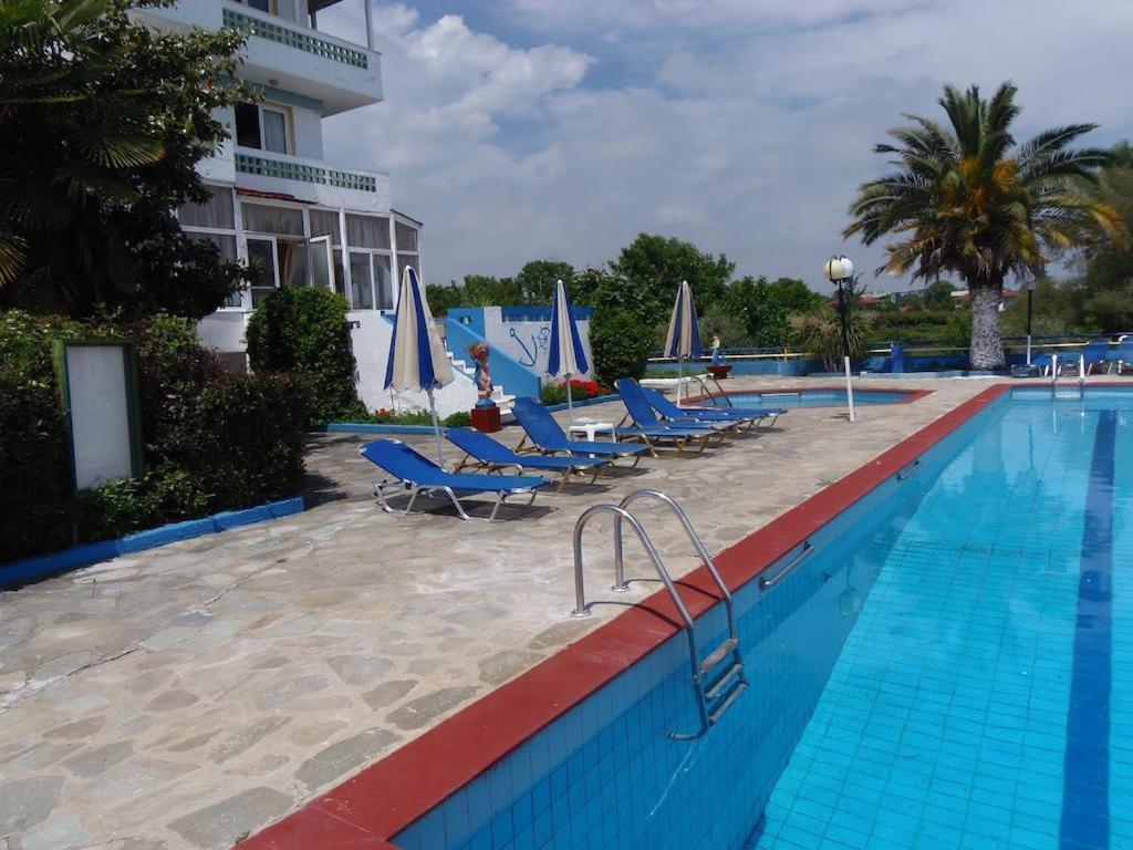Great Alexander Hotel Литокорон Екстериор снимка